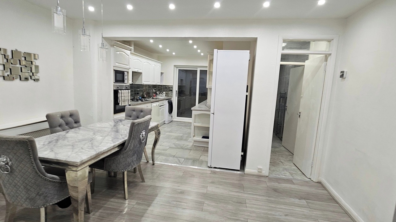 Photo of Others in Heath