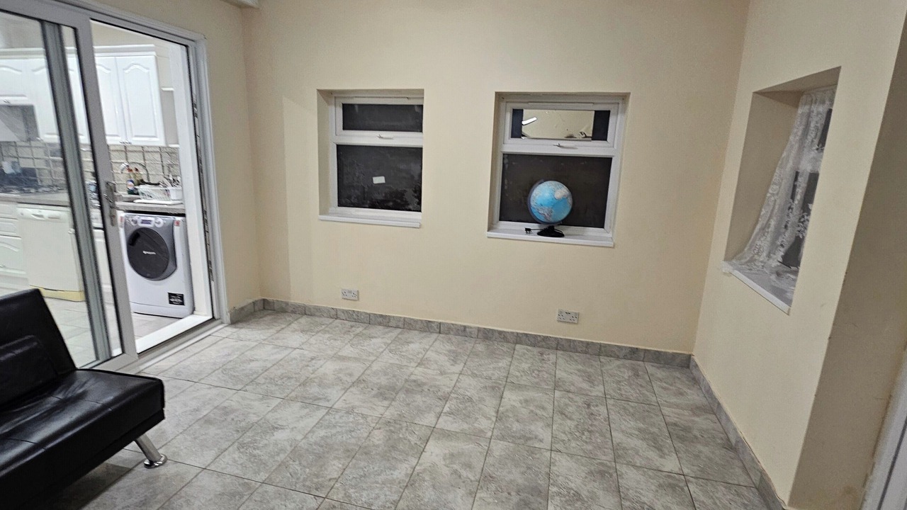 Photo of Others in Heath