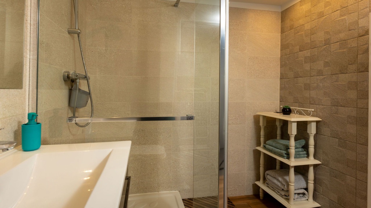 Photo of Bathroom in Mont-Dol