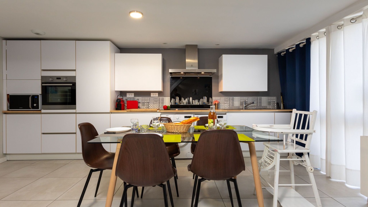 Photo of Bedroom in Mont-Dol