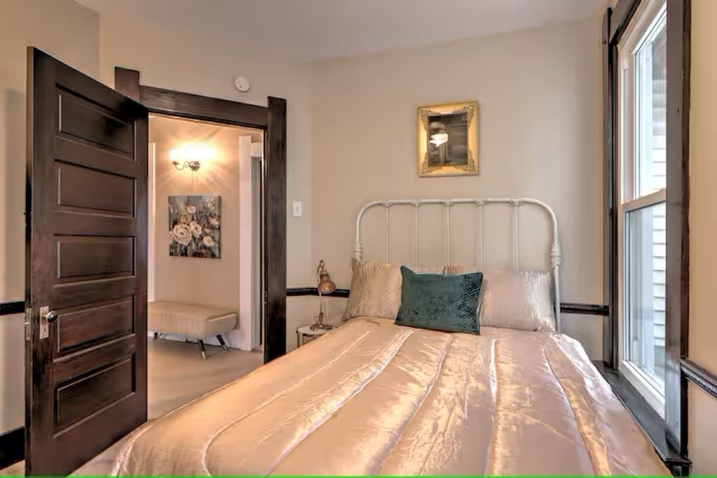 Photo of Bedroom in Terre Haute