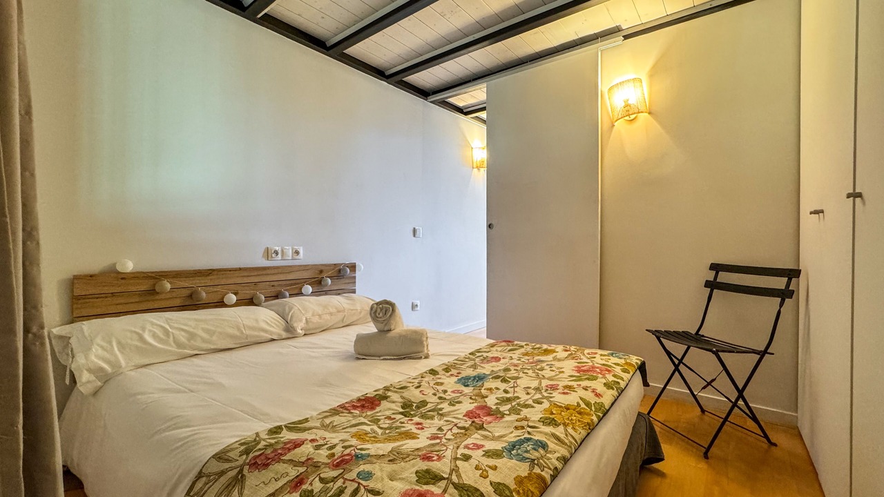 Photo of Bedroom in Enveitg