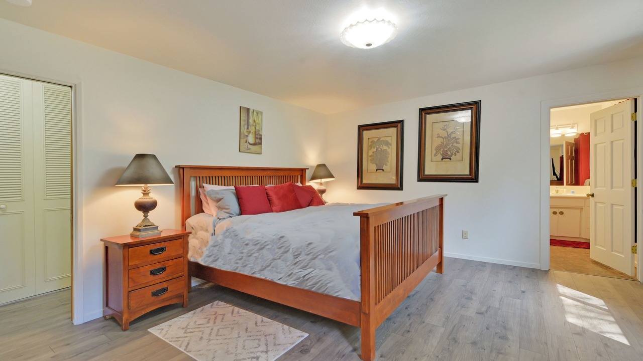 Photo of Bedroom in Murphys