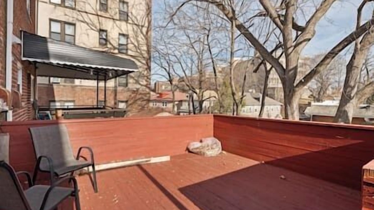 Photo of Patio Balcony in North Side