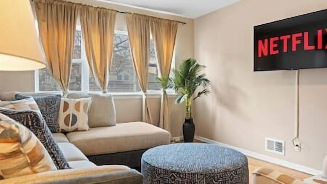 Photo of Livingroom in North Side