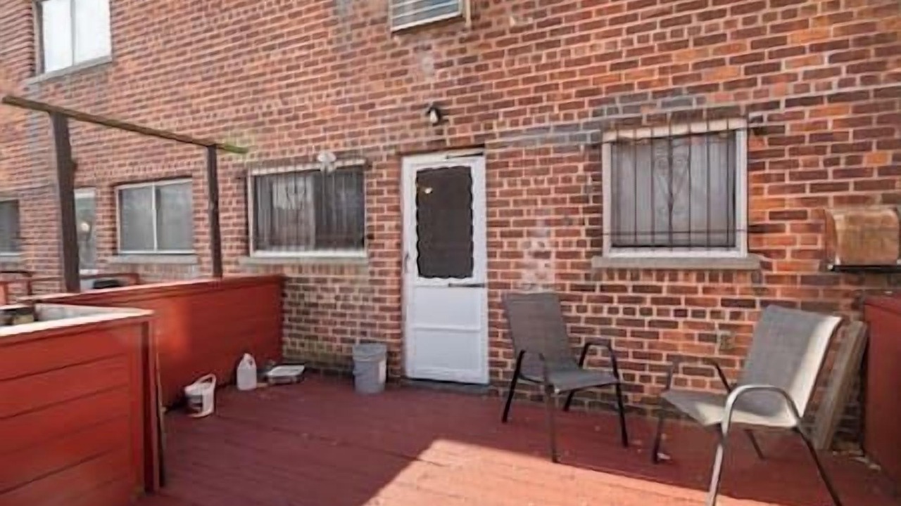 Photo of Patio Balcony in North Side