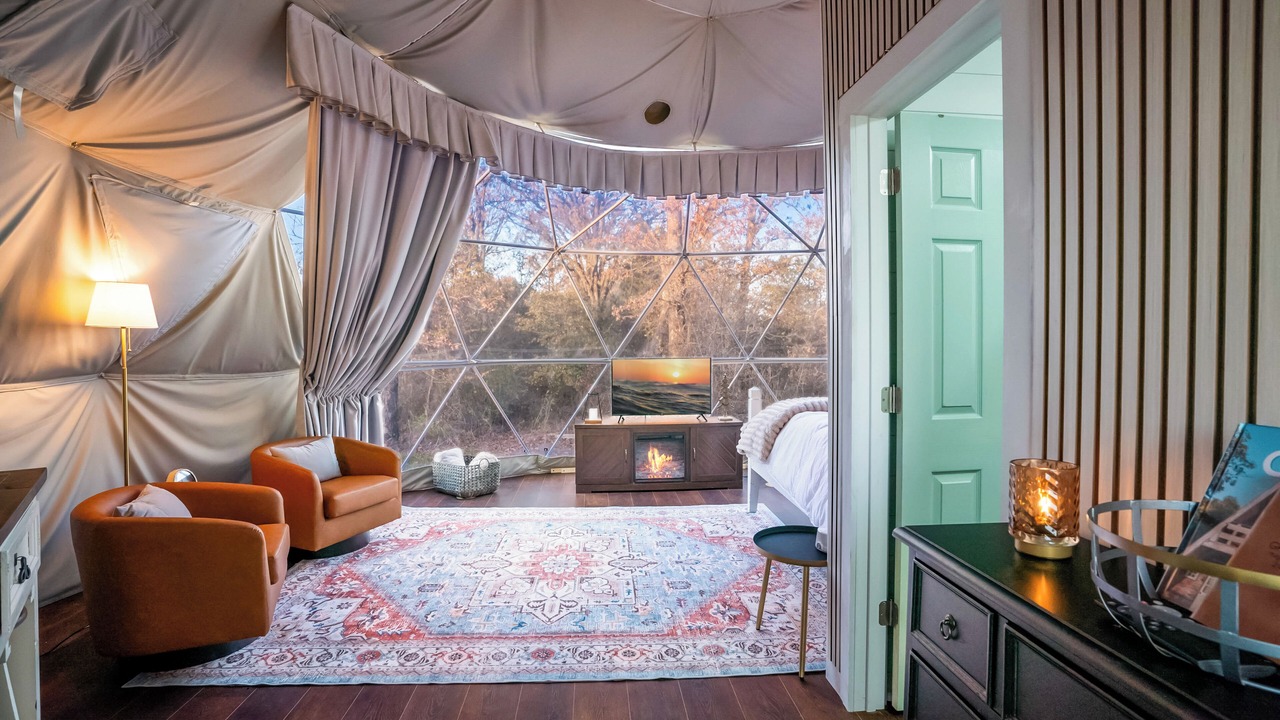 Photo of Bedroom in Hopkins County