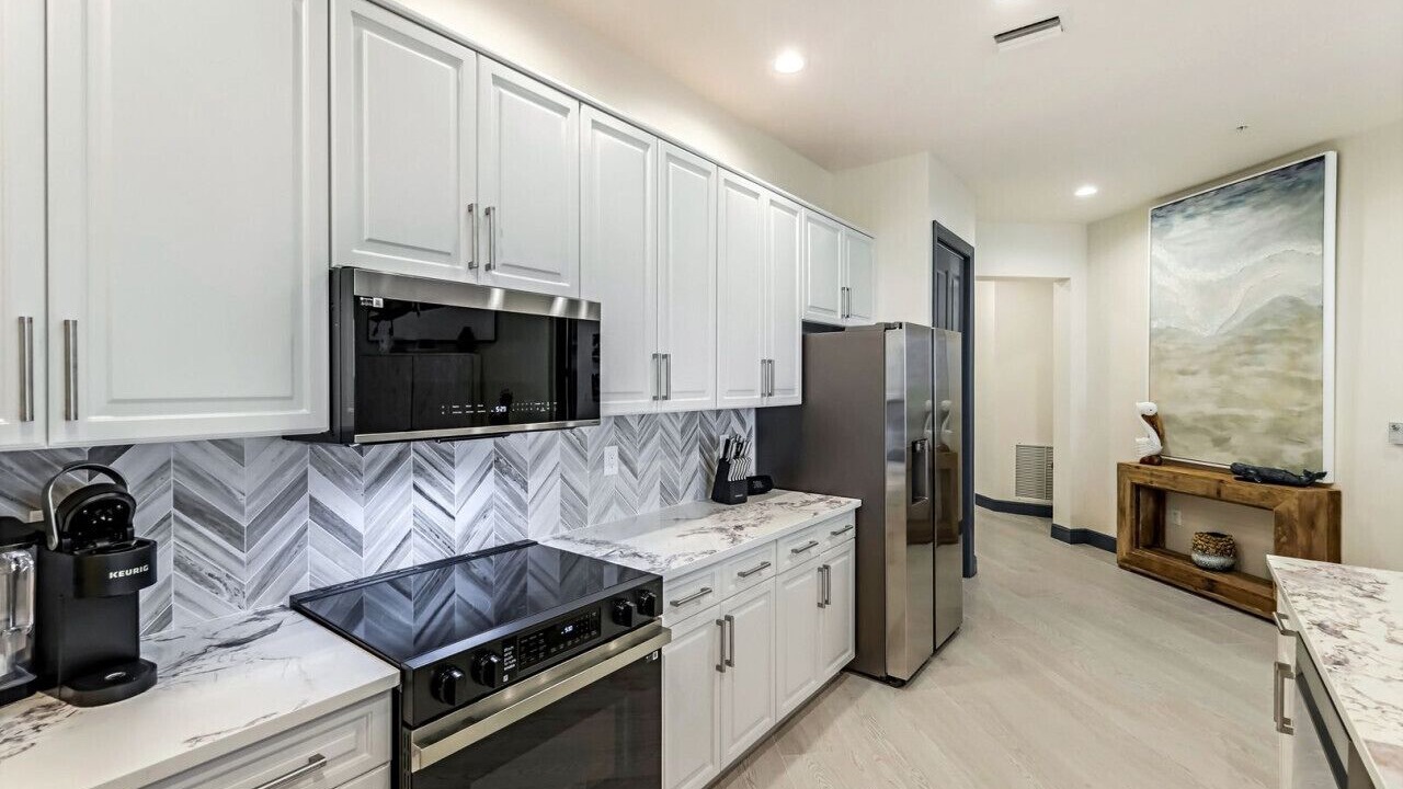 Photo of Kitchen in Cape Harbour