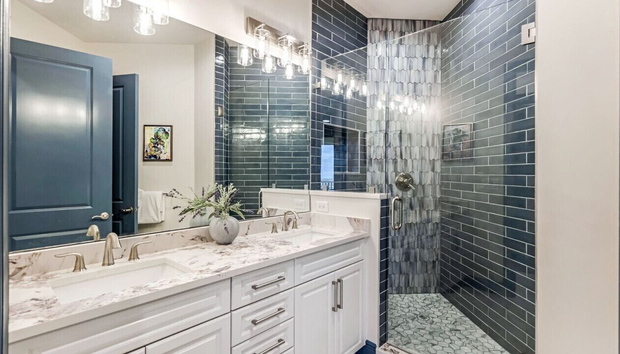 Photo of Bathroom in Cape Harbour