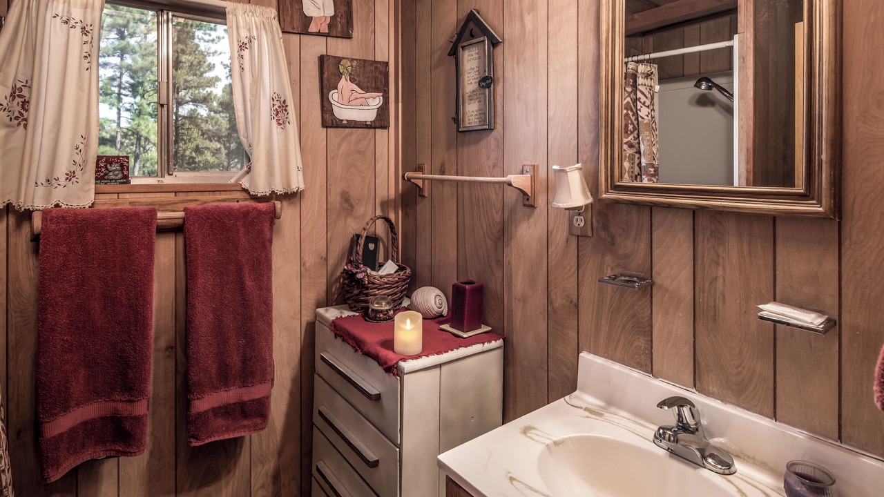 Photo of Bathroom in Ruidoso