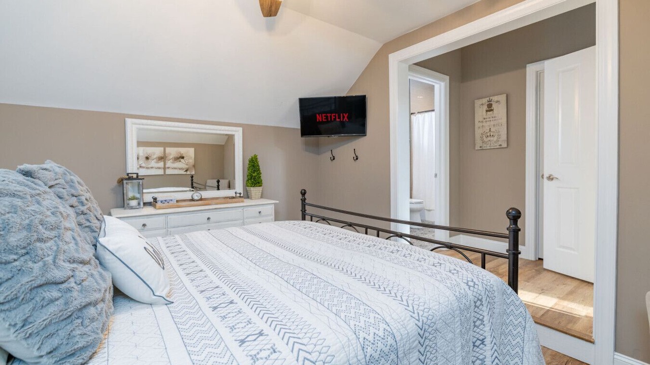 Photo of Bedroom in Macon