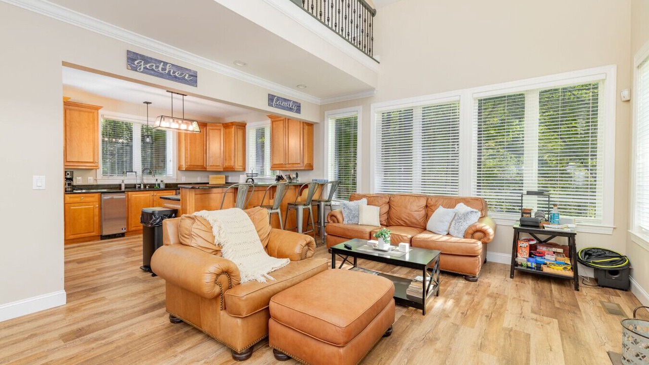 Photo of Livingroom in Macon