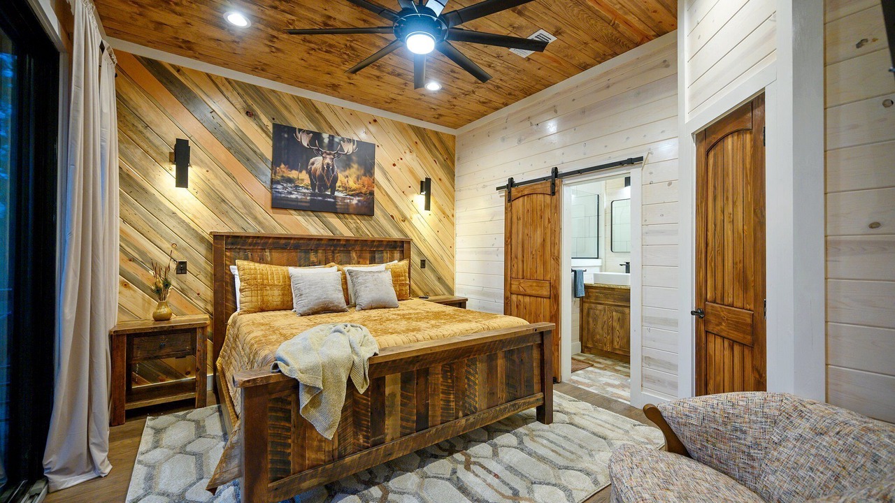 Photo of Bedroom in Pickens