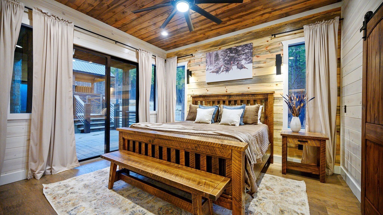 Photo of Bedroom in Pickens