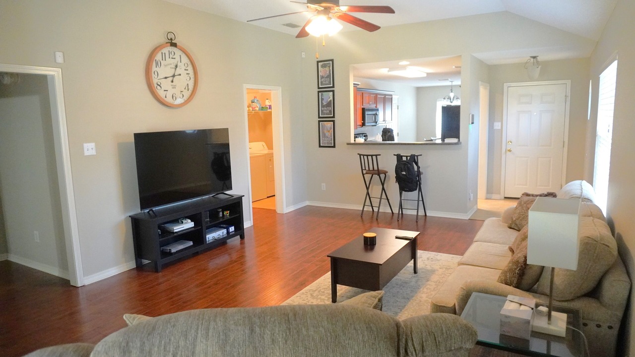 Photo of Livingroom in Saint Elmo