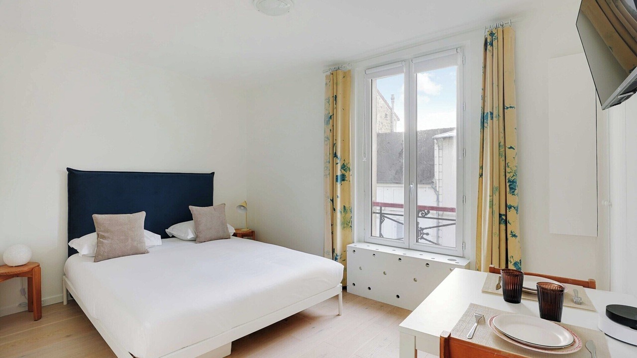 Photo of Bedroom in Rueil-Malmaison