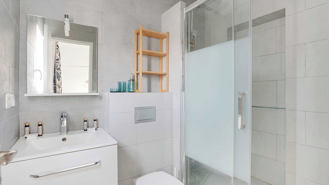 Photo of Bathroom in Rueil-Malmaison