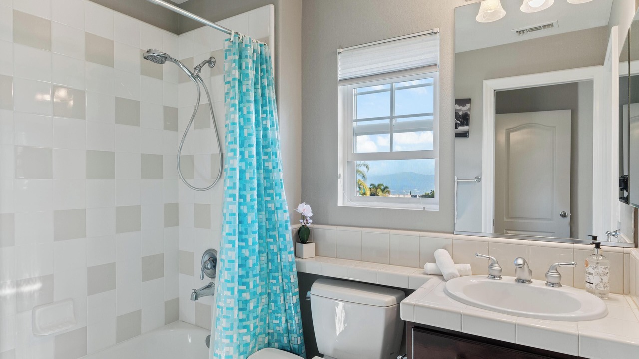 Photo of Bathroom in Harbor