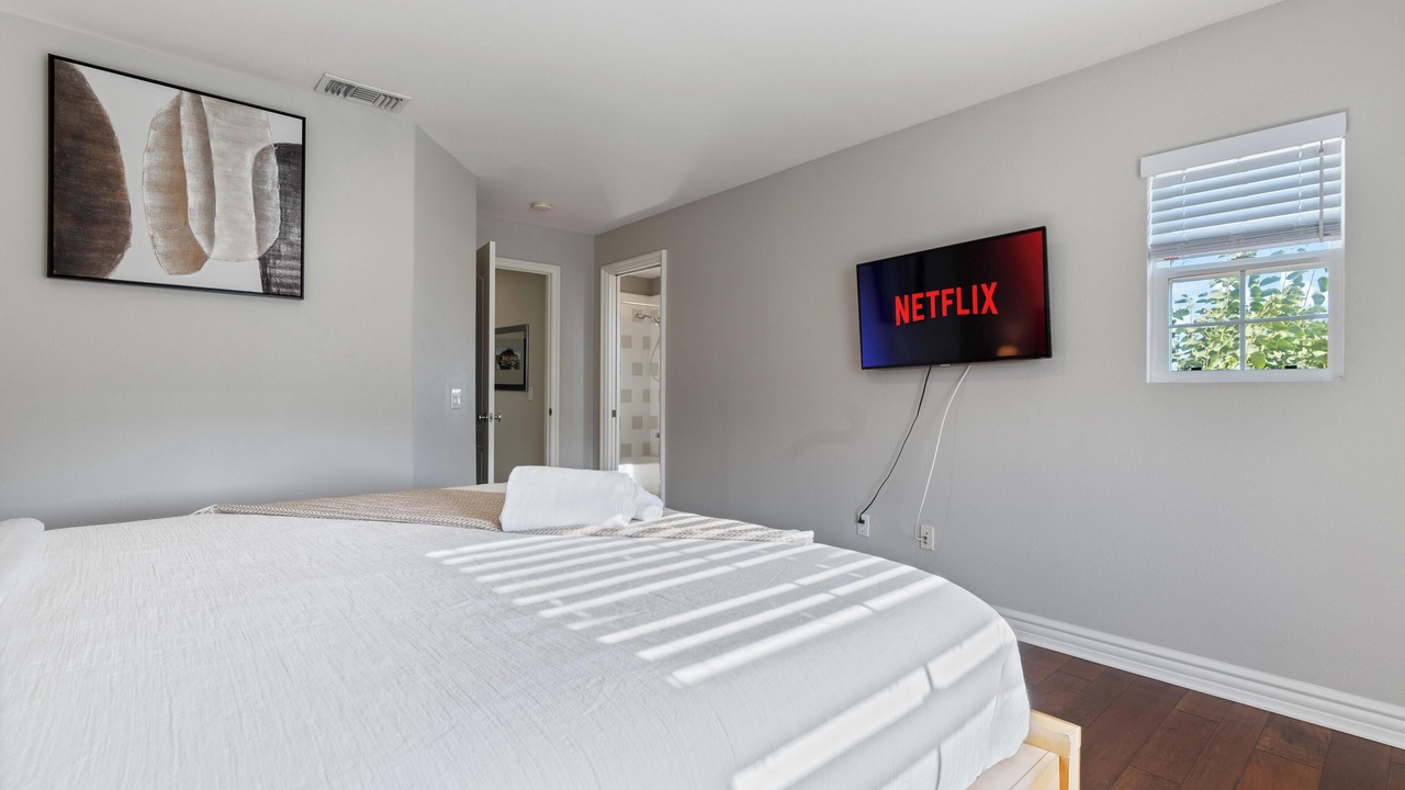 Photo of Bedroom in Harbor