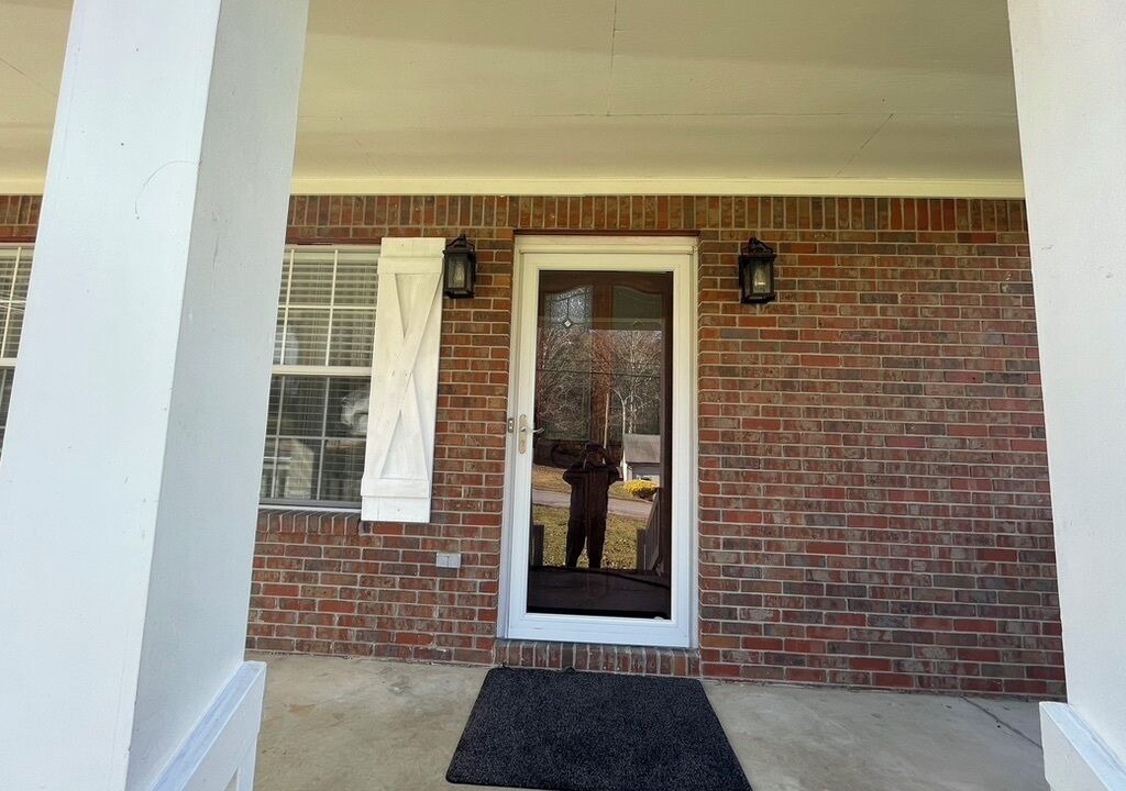 Photo of Outdoor in Graysville