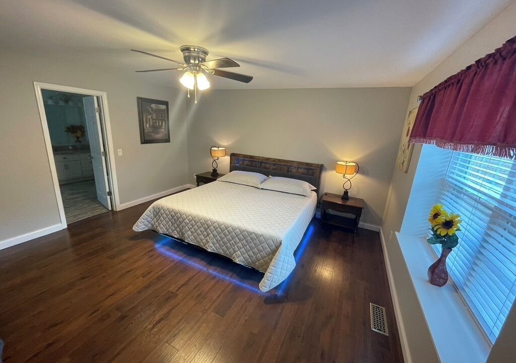 Photo of Bedroom in Graysville