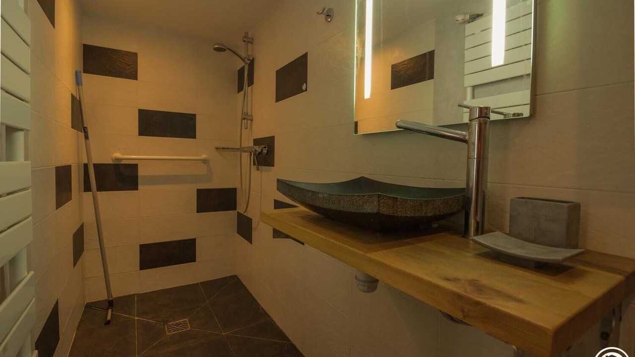 Photo of Bathroom in Poucharramet