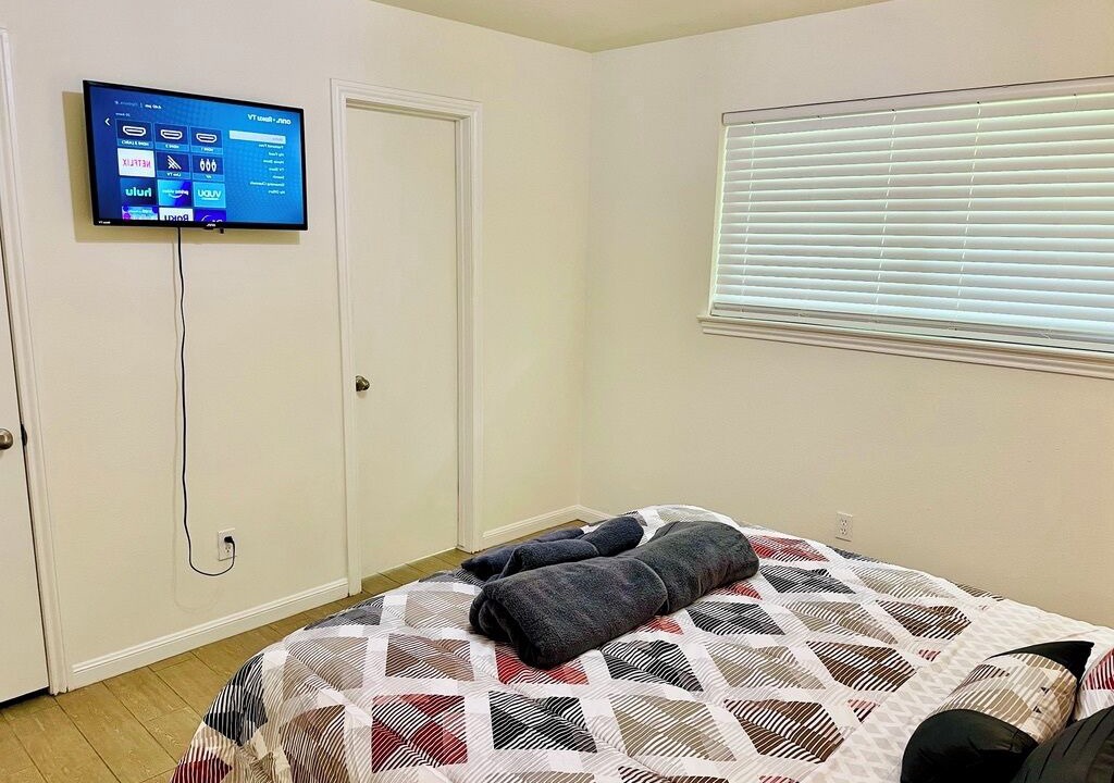 Photo of Bedroom in Panther Creek