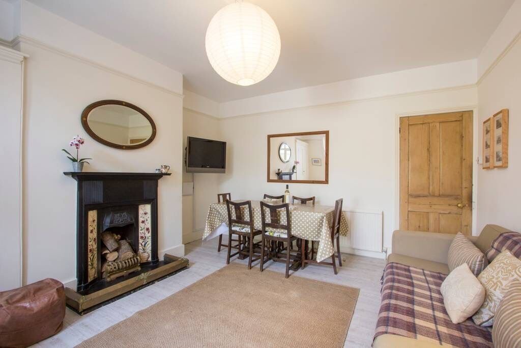 Photo of Bedroom in Deal