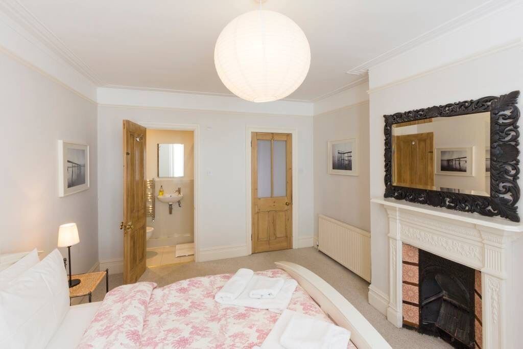 Photo of Bedroom in Deal