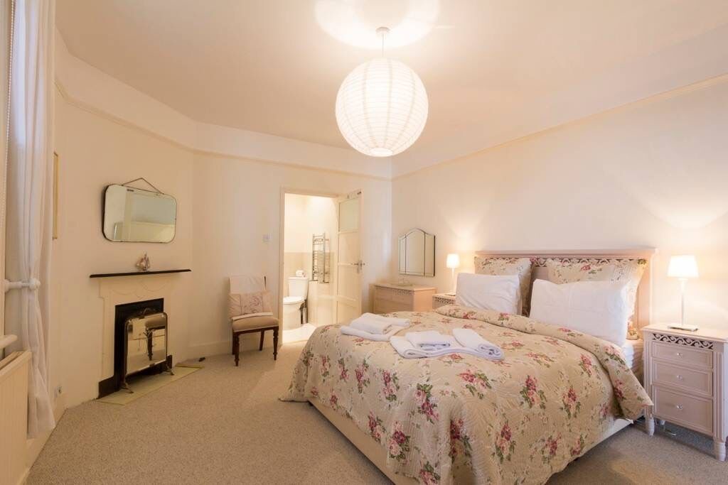 Photo of Bedroom in Deal