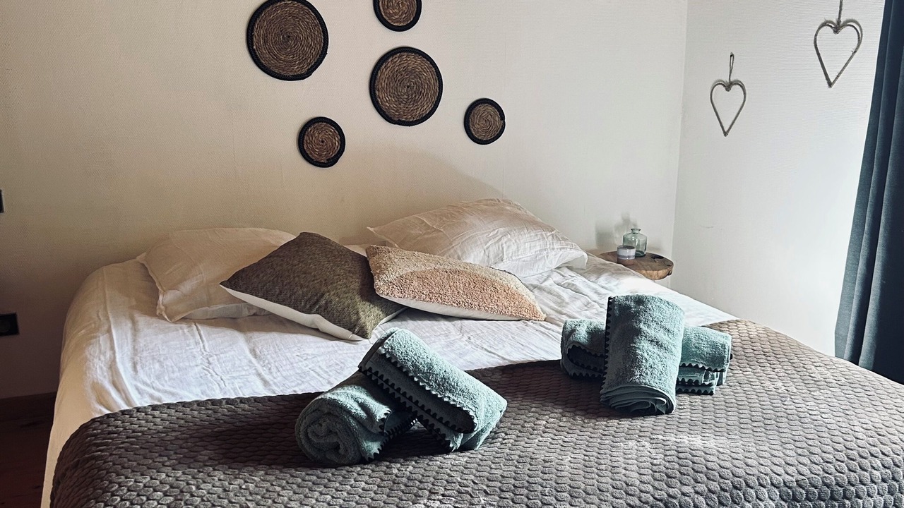 Photo of Bedroom in Montlebon