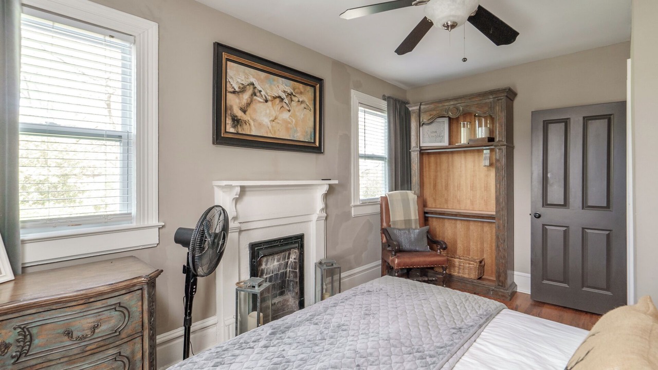Photo of Bedroom in Monroe
