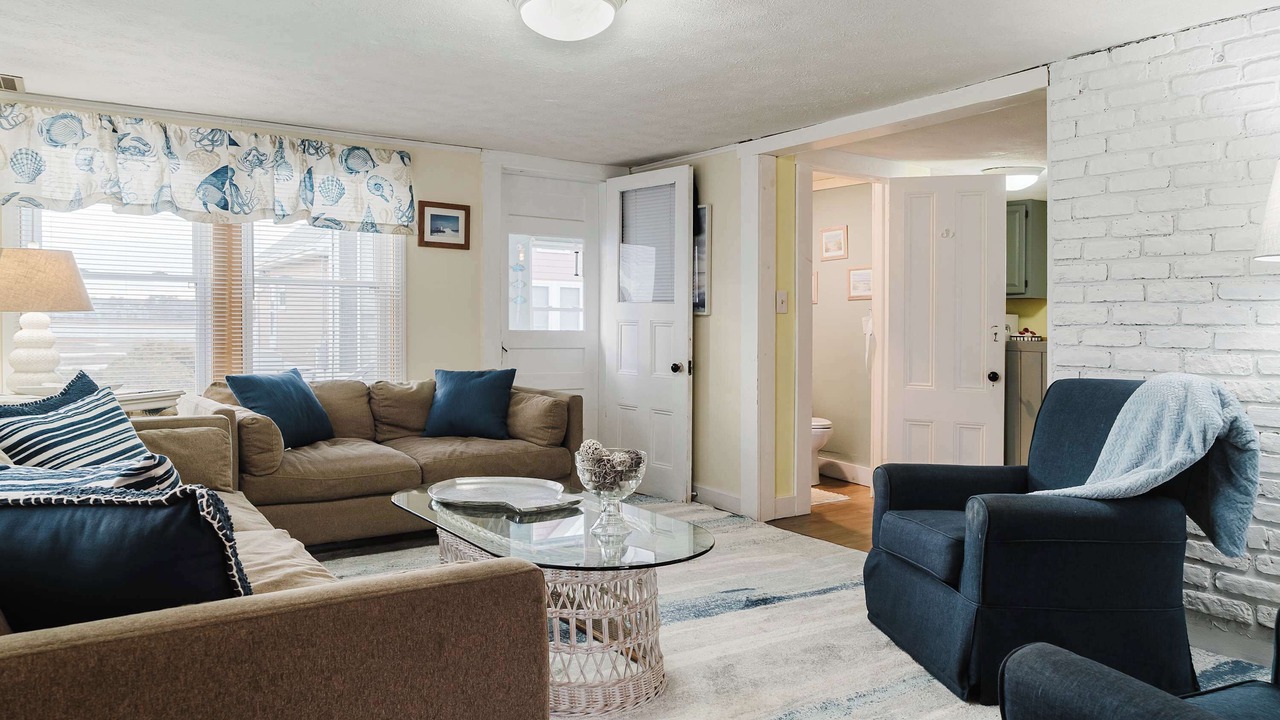 Photo of Livingroom in Wells Beach