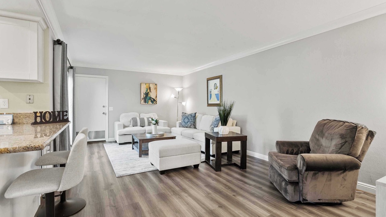 Photo of Livingroom in Woodbridge