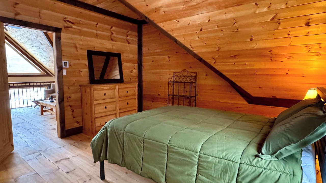 Photo of Bedroom in Saint-Philemon