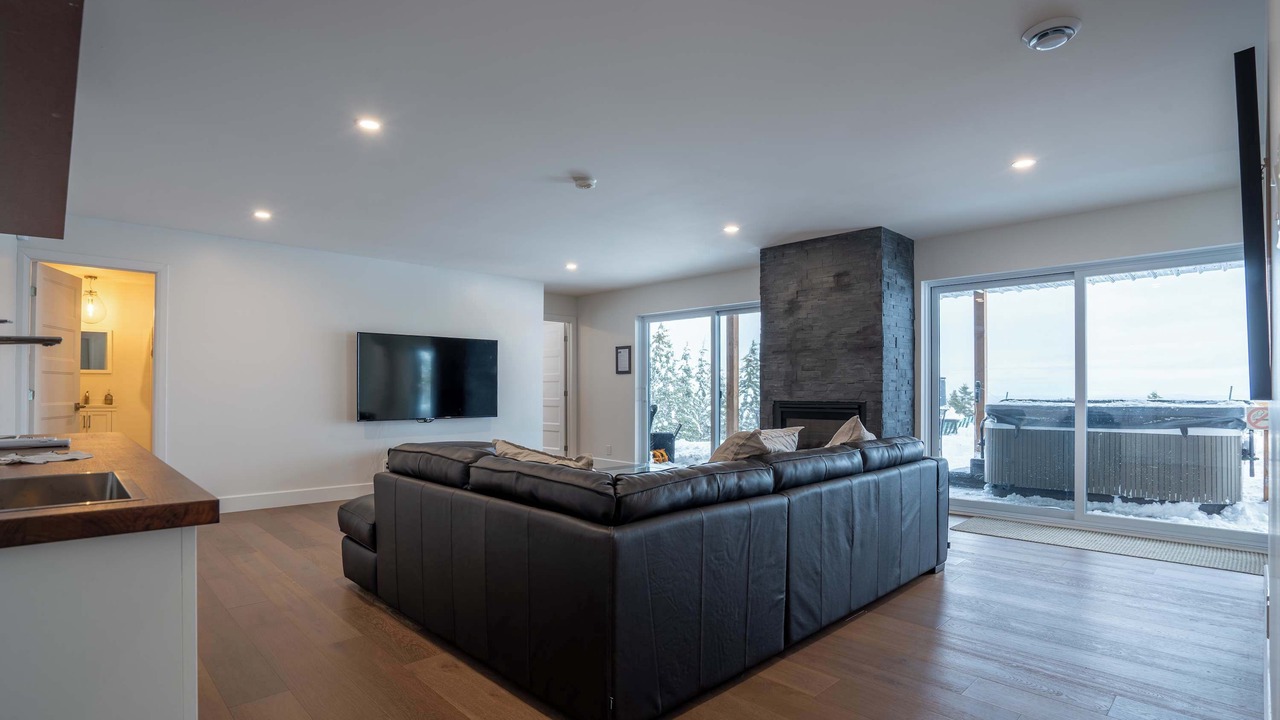 Photo of Livingroom in Chartierville