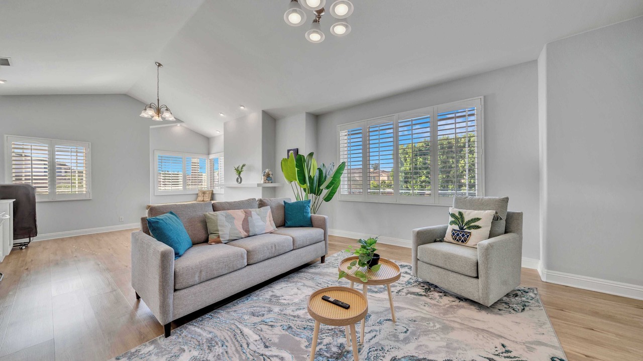 Photo of Livingroom in Woodbridge