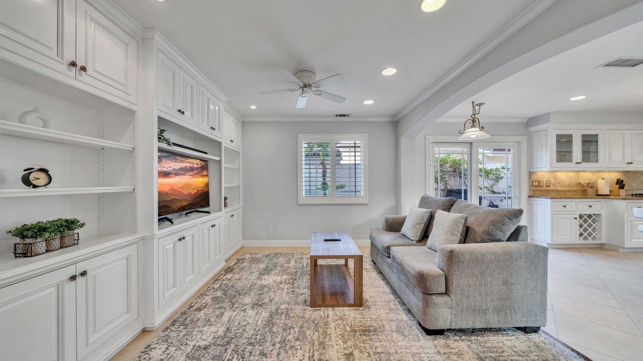 Photo of Livingroom in Woodbridge