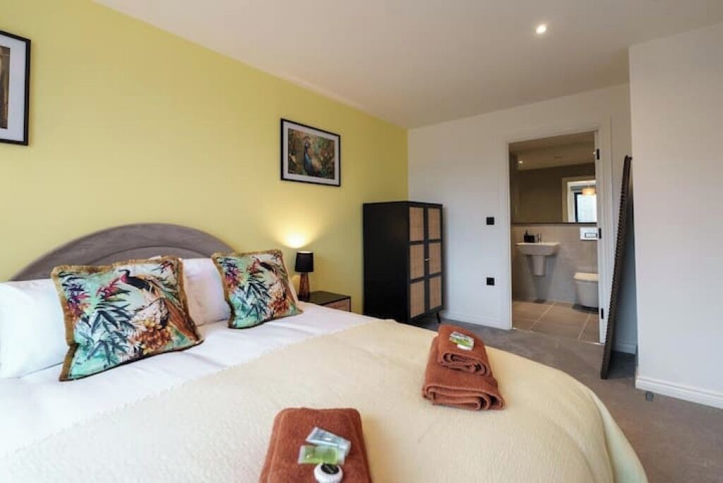 Photo of Others in Holbeck