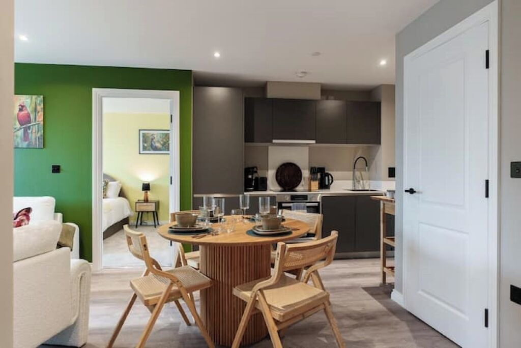 Photo of Others in Holbeck