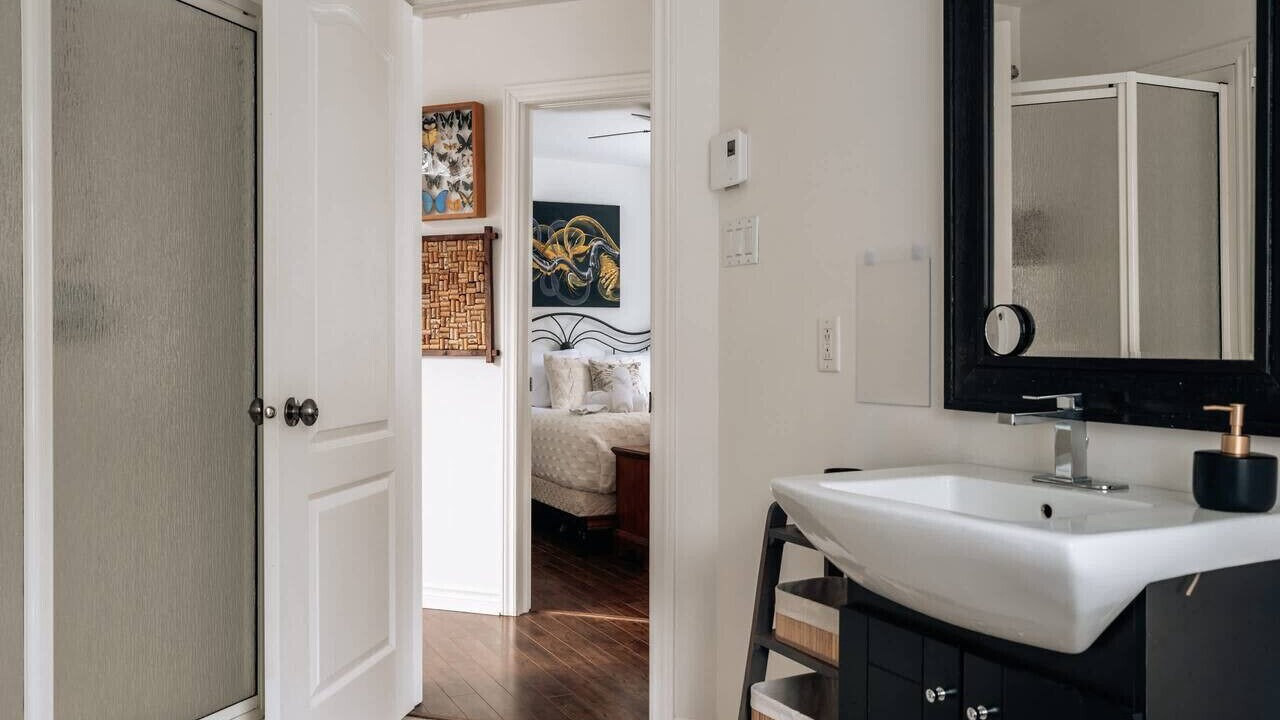 Photo of Bedroom in Val-des-Lacs