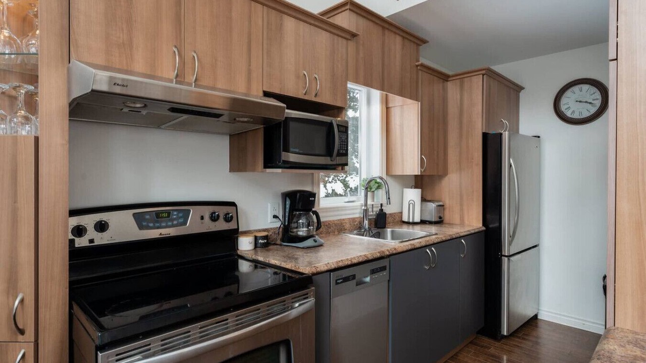 Photo of Kitchen in Val-des-Lacs