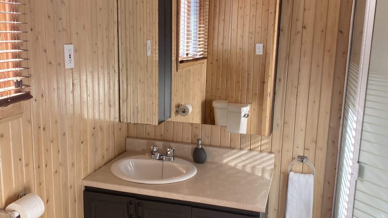 Photo of Bathroom in Riviere-du-Loup Regional County Municipality