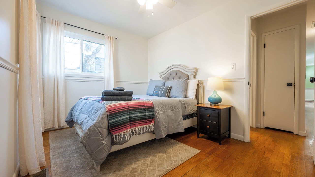 Photo of Bedroom in North Kessler Manor