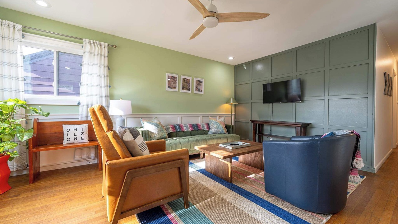 Photo of Livingroom in North Kessler Manor