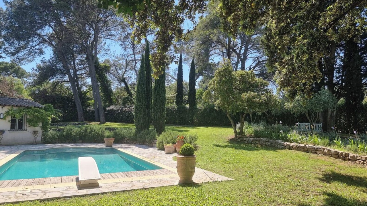 Photo of Outdoor in Montaud