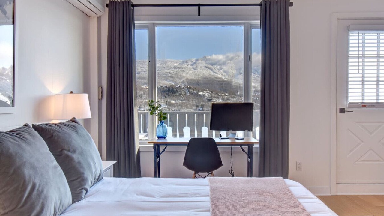 Photo of Bedroom in Mont-Tremblant