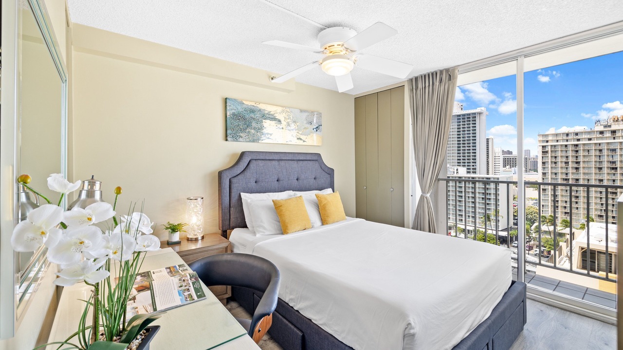 Photo of Bedroom in Waikiki