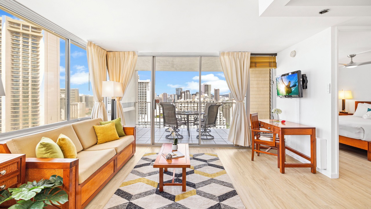 Photo of Livingroom in Waikiki