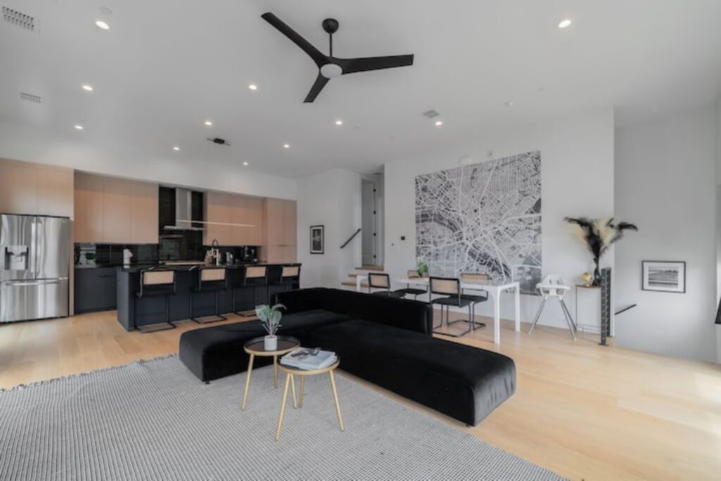 Photo of Bedroom in Oak Lawn